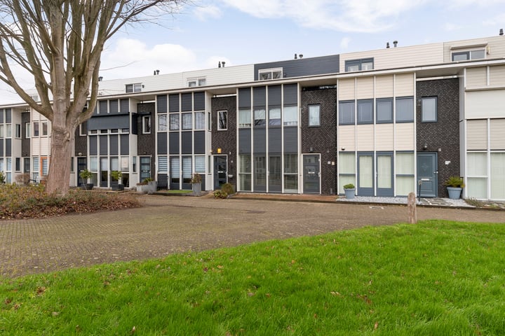 Giebelhof 6 in Papendrecht foto