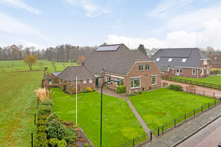 Gieterstraat 21 in Rolde foto