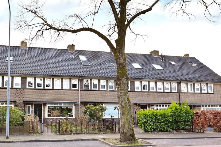 Gijsbrecht van Amstelstraat 409 in Hilversum
