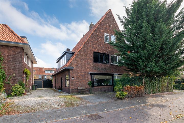 Gijsbrecht van Amstelstraat 438 in Hilversum foto