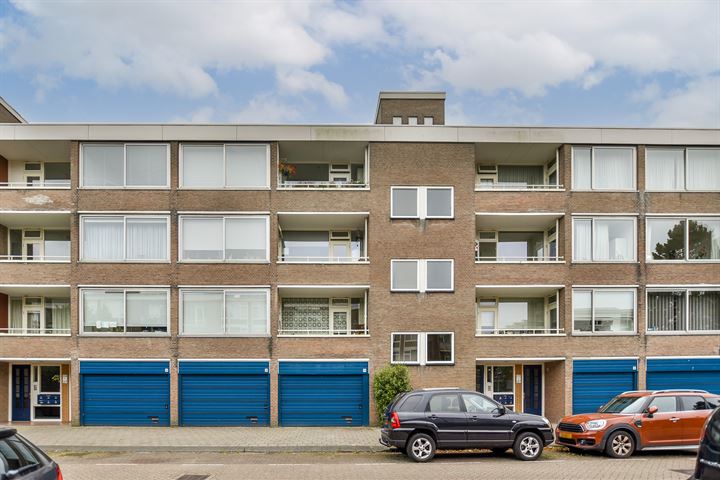 Gijsbrecht van IJselsteinstraat 177 in Amsterdam foto