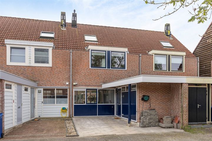 Gildemark 81 in Almere foto