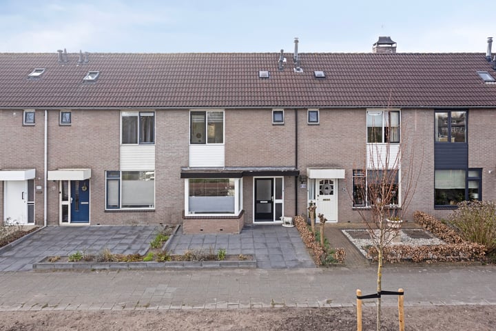 Gildenlaan 611 in Apeldoorn foto