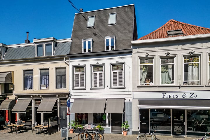 Ginnekenweg 7 in Breda foto