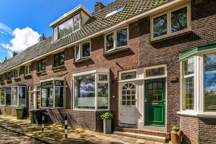 Giraffestraat 14 in Rotterdam foto