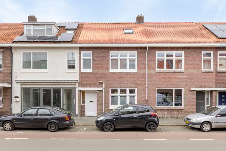 Gladiolusstraat 14 in Eindhoven foto