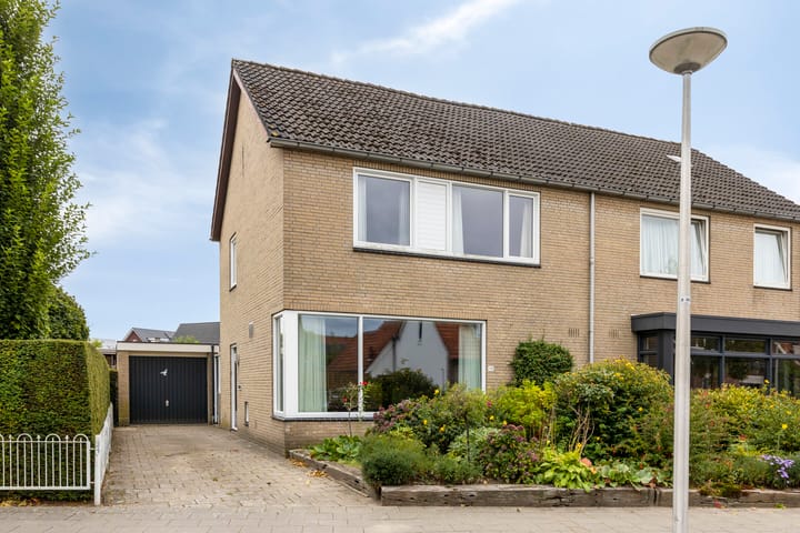 Glindestraat 19 in Oldenzaal foto