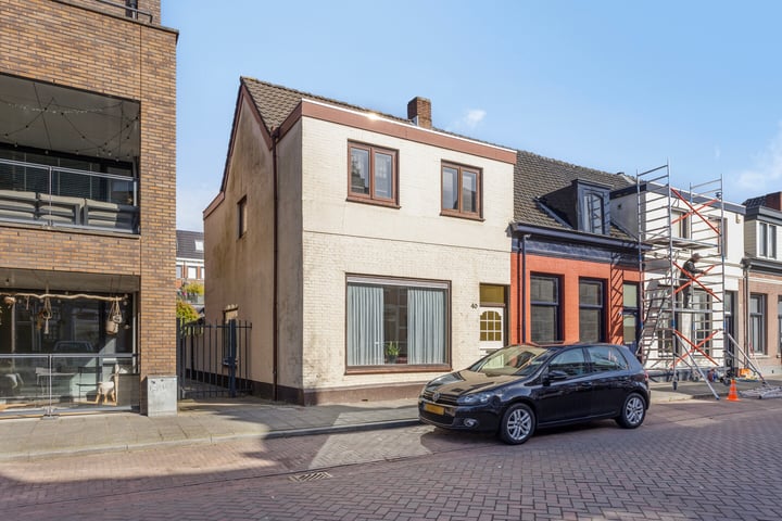 Godevaert Montensstraat 40 in Breda foto
