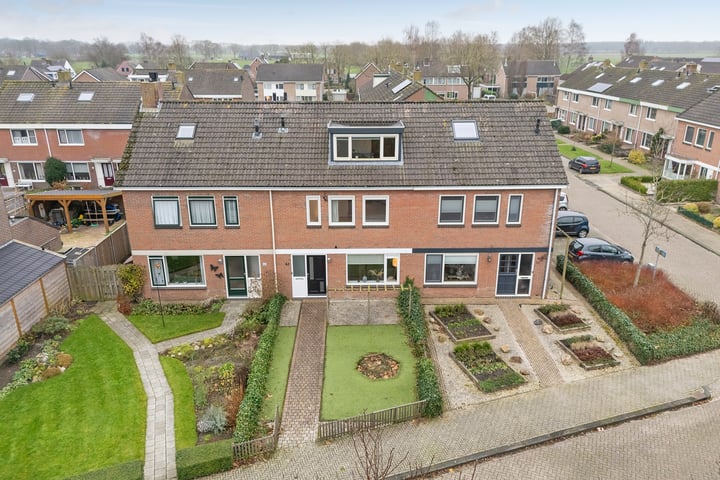 Godfried van Rhenenlaan 42 in Vollenhove foto