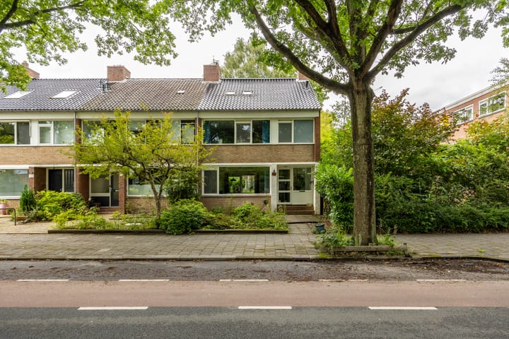 Goeman Borgesiuslaan 72 in Groningen foto