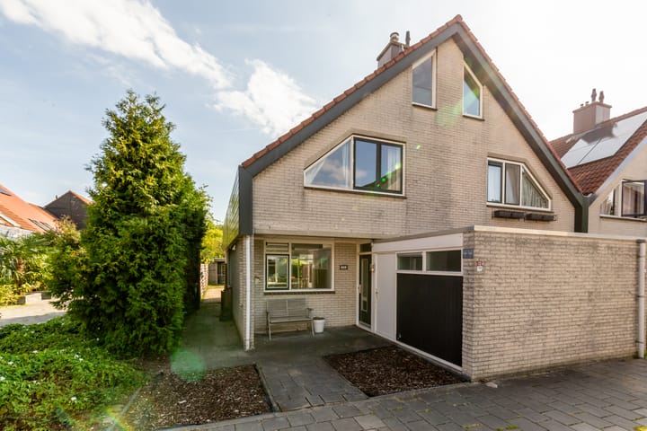 Gondel 12 35 in Lelystad foto