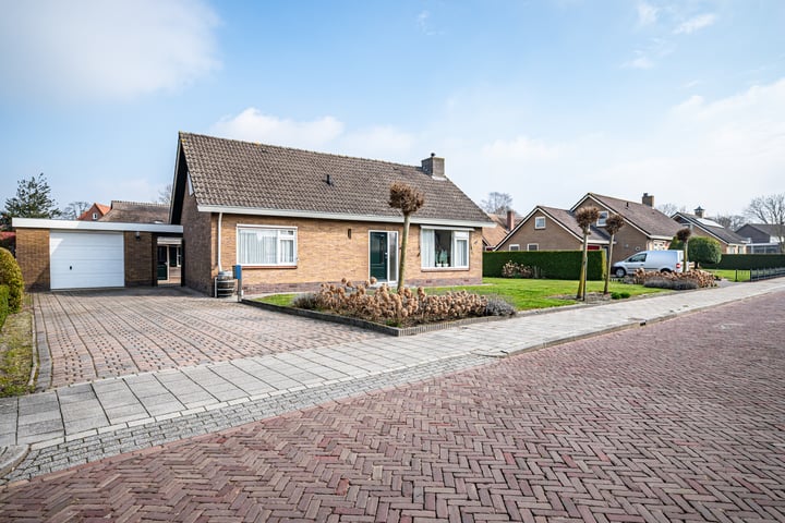 Foto van woning Goudenregenstraat 11, Rouveen