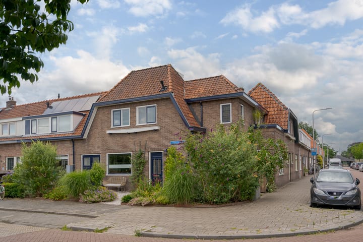 Goudenregenstraat 49 in Zwolle foto