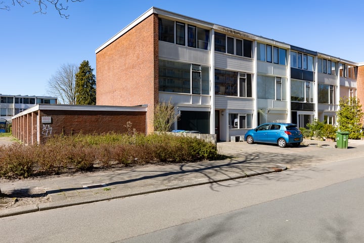 Goudlaan 240 in Groningen foto