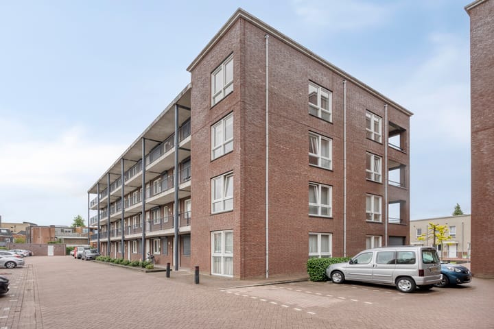 Goudmijnhof 116 in Oss foto