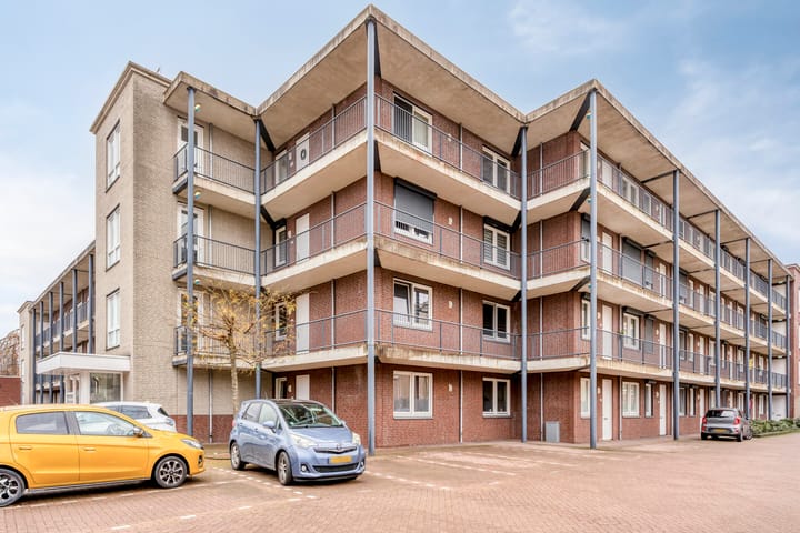 Goudmijnhof 130 in Oss