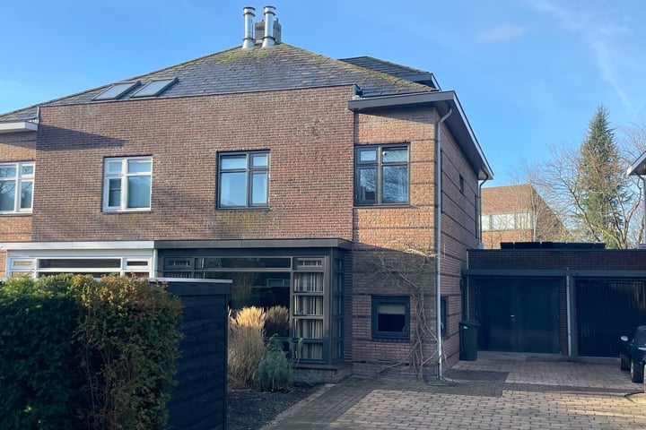 Goudplevier 24 in Ouderkerk aan de Amstel foto