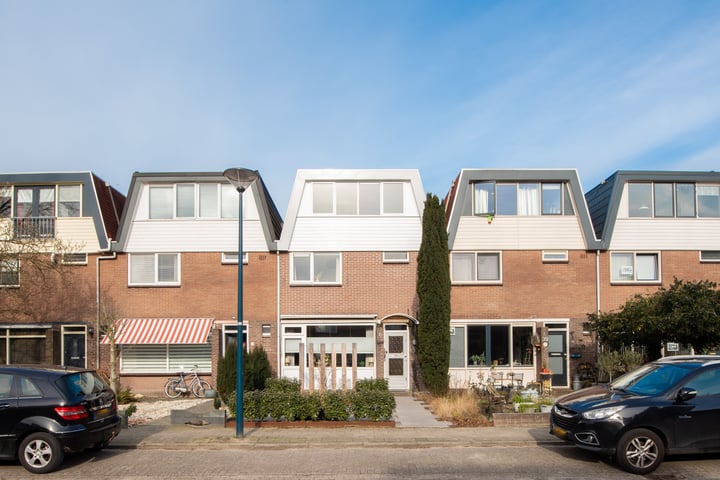 Goudsmidsstraat 37 in Hoorn foto