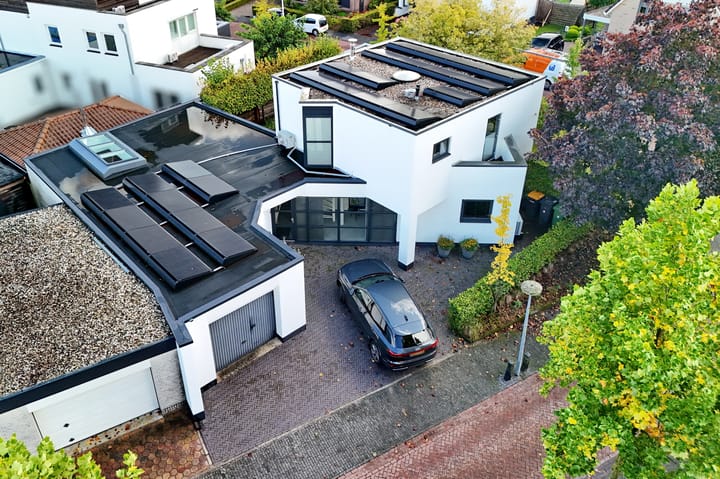 Goudvink 39 in Rijssen foto