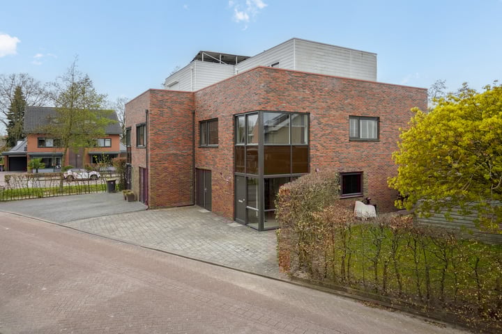 Goudvisstraat 3 in Hengelo foto