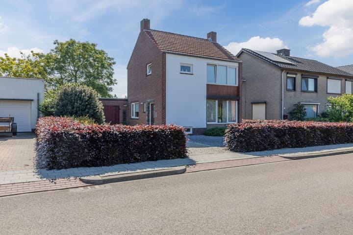 Foto van woning Gouverneur Houbenstraat 21, Stevensweert