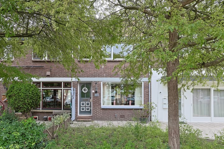 Gouwsluisseweg 103 in Alphen aan den Rijn