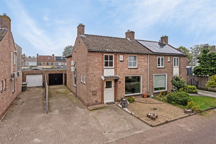Gouwstraat 17 in Teteringen foto