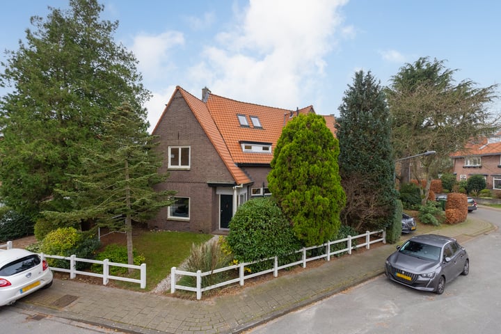 Govert Flincklaan 2 in Hilversum foto