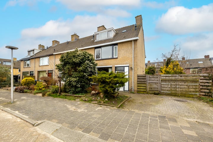 Govert Flinckstraat 24 in Lisse foto