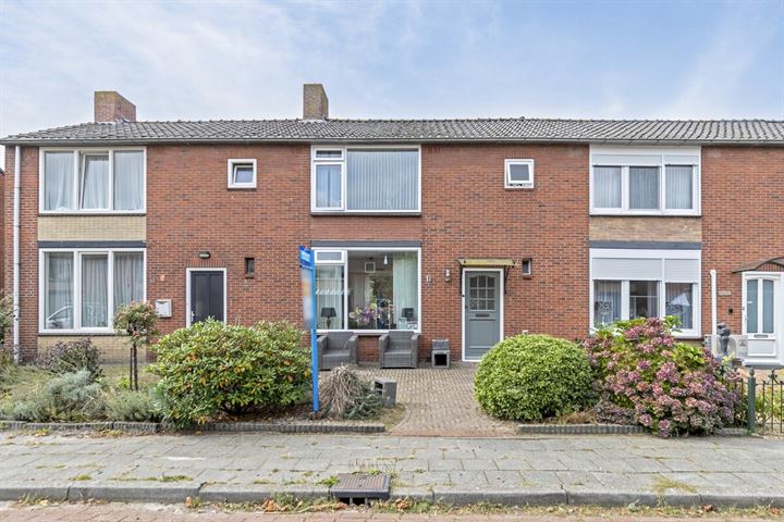 Graaf Adolfstraat 21 in Oude Pekela foto