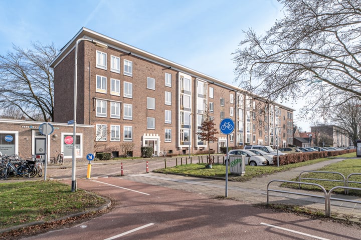 Graaf Hendrik III laan 69A in Breda foto