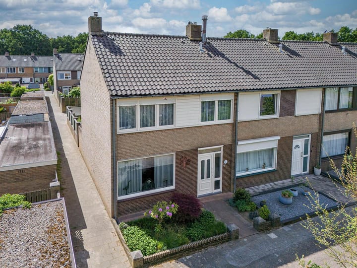 Graaf Hendrik van den Bergstraat 8 in Venlo foto
