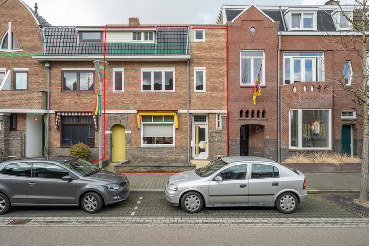 Graaf Huynlaan 10A in Geleen