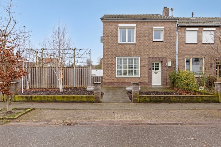 Graaf van Bronkhorststr 13 in Gronsveld foto