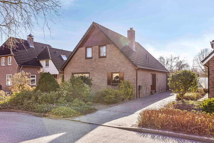 Graaf van Lohnstraat 9 in Varsseveld foto