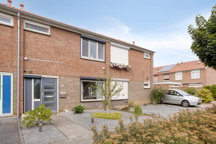 Graaf van Wassenbergstraat 11 in Linne