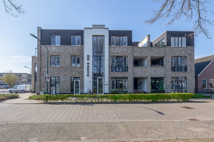 Graaf Wernerstraat 72 in Heeswijk-Dinther foto