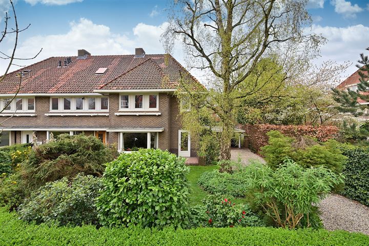 Graaf Willem de Oudelaan 60 in Naarden foto