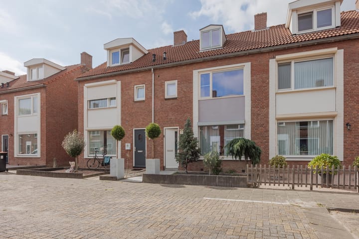 Graaf Willem I straat 21 in Geertruidenberg foto