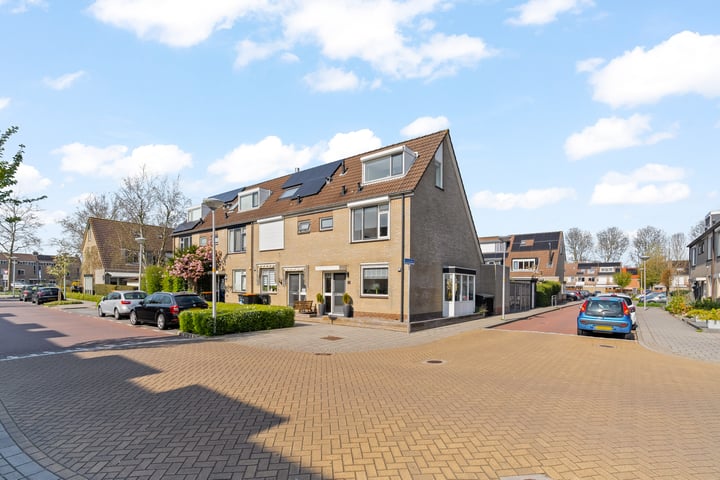 Graanakker 16 in Waddinxveen foto