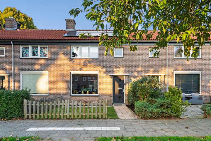 Graslaan 145 in Arnhem foto