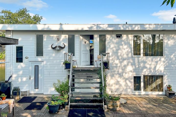 Grasweg 21A in Amsterdam foto