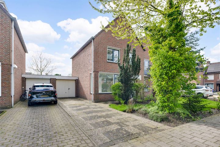 Graswinkellaan 190 in Weert foto