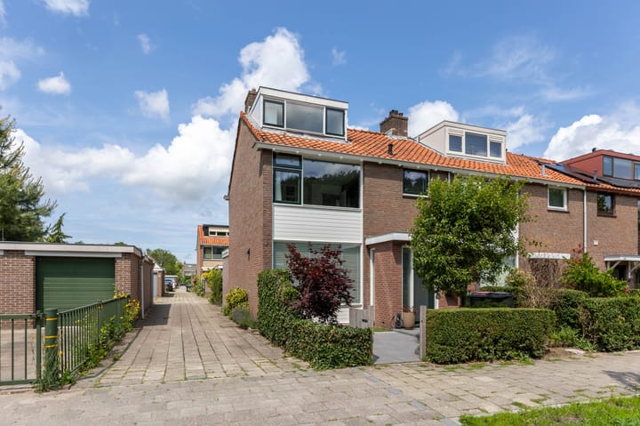 Gravin Juliana van Stolberglaan 28 in Leidschendam foto