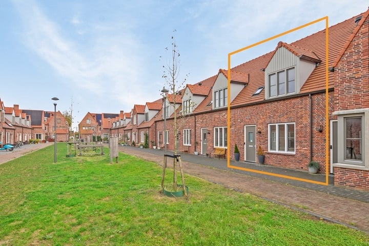Grenenhout 5 in Waddinxveen foto