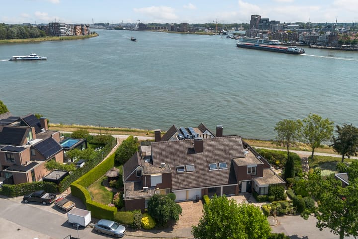 Grevelingen 33 in Zwijndrecht foto