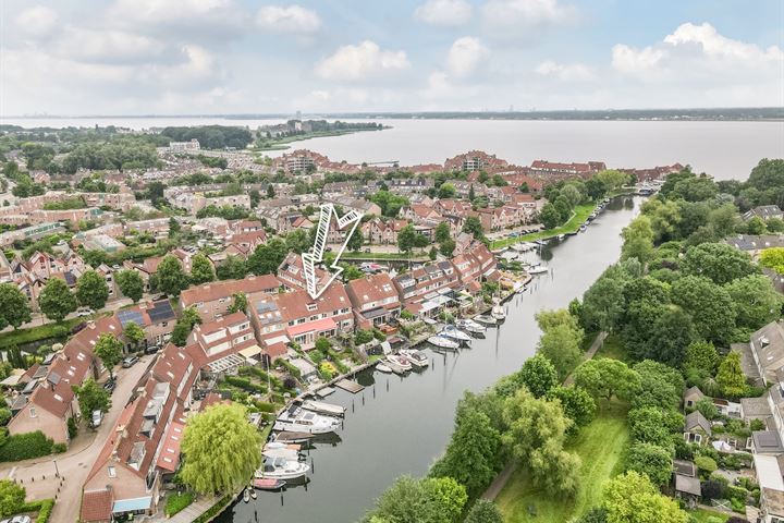Griend 22 in Huizen foto