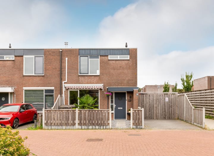Griend 37 34 in Lelystad
