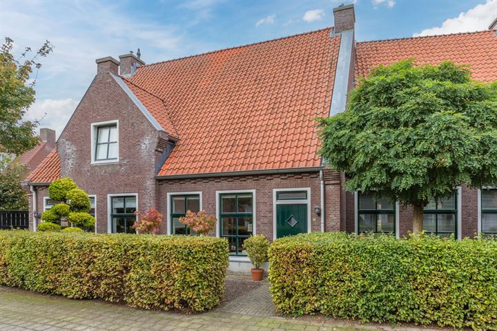 Grienderhoeve 28 in Helmond foto