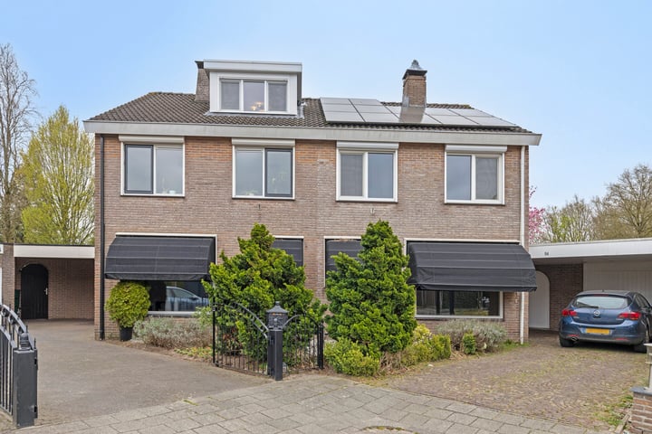 Grimberghoek 96 in Enschede foto